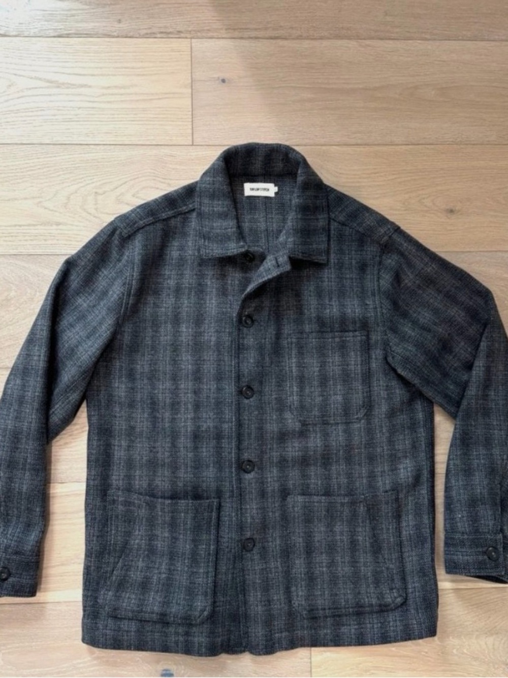 Men's Gray Plaid Button-Up Jacket